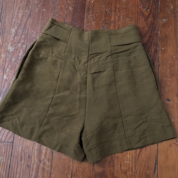H&M Shorts with Front Tie - Picture 4 of 6